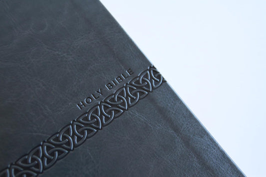 KJV Holy Bible, Large Print Medium Format, Gray Faux Leather with Ribbon Marker, Red Letter, Thumb Index (KJV Medium Size Large Print Editions)