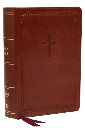 Nkjv, Reference Bible, Compact, Leathersoft, Brown, Red Letter Edition, Comfort Print: Holy Bible, New King James Version by Thomas Nelson, Imitation Leather book cover