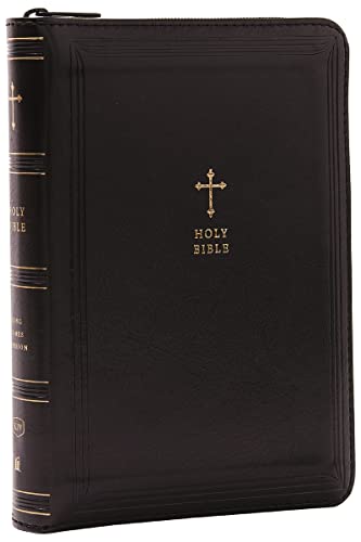 KJV Holy Bible: Compact with 43,000 Cross References, Black Leathersoft Zipper Closure, Red Letter, Comfort Print: King James Version by Thomas Nelson, Imitation Leather book cover