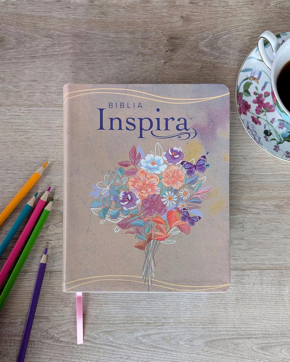 Biblia Inspira NTV Con Filament (Sentipiel, Acuarela Rosa) (Spanish Edition)