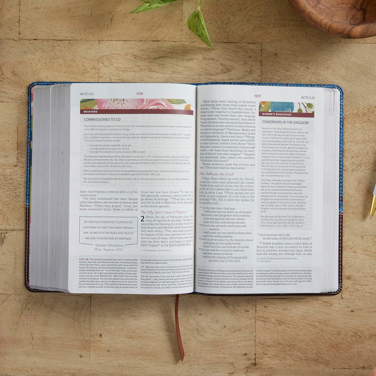 NIV, the Woman'S Study Bible, Hardcover, Full-Color, Red Letter: Receiving God'S Truth for Balance, Hope, and Transformation