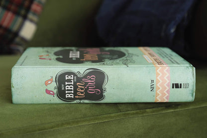 NIV, Bible for Teen Girls, Hardcover: Growing in Faith, Hope, and Love – the Perfect Christian Faith Gift for Your Teenage Girl, Age 13-18