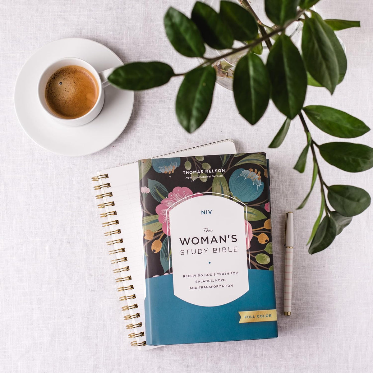 NIV, the Woman'S Study Bible, Hardcover, Full-Color, Red Letter: Receiving God'S Truth for Balance, Hope, and Transformation